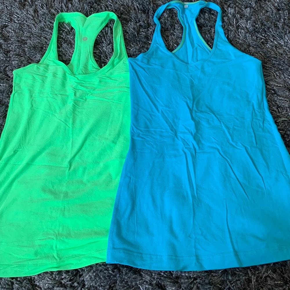 Two Lululemon CRB tanks